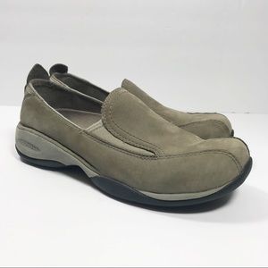 Merrell Primo Moc II slip on taupe walk shoes sz 7